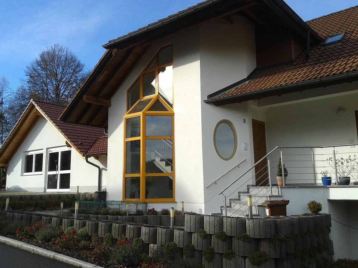 Dzt-Schwarzwaldhotel Garni Unterkirnach エクステリア 写真